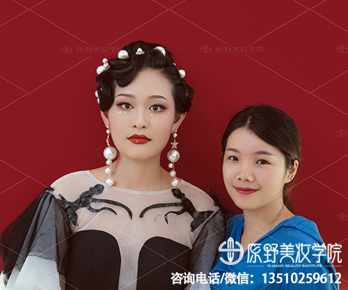 深圳半永久化妝美甲學校去哪家好-怎么選半永久化妝學校