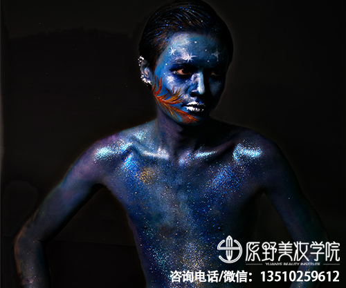 深圳專業(yè)化妝培訓機構(gòu)哪家出名，深圳化妝紋繡培訓學校哪家一對一